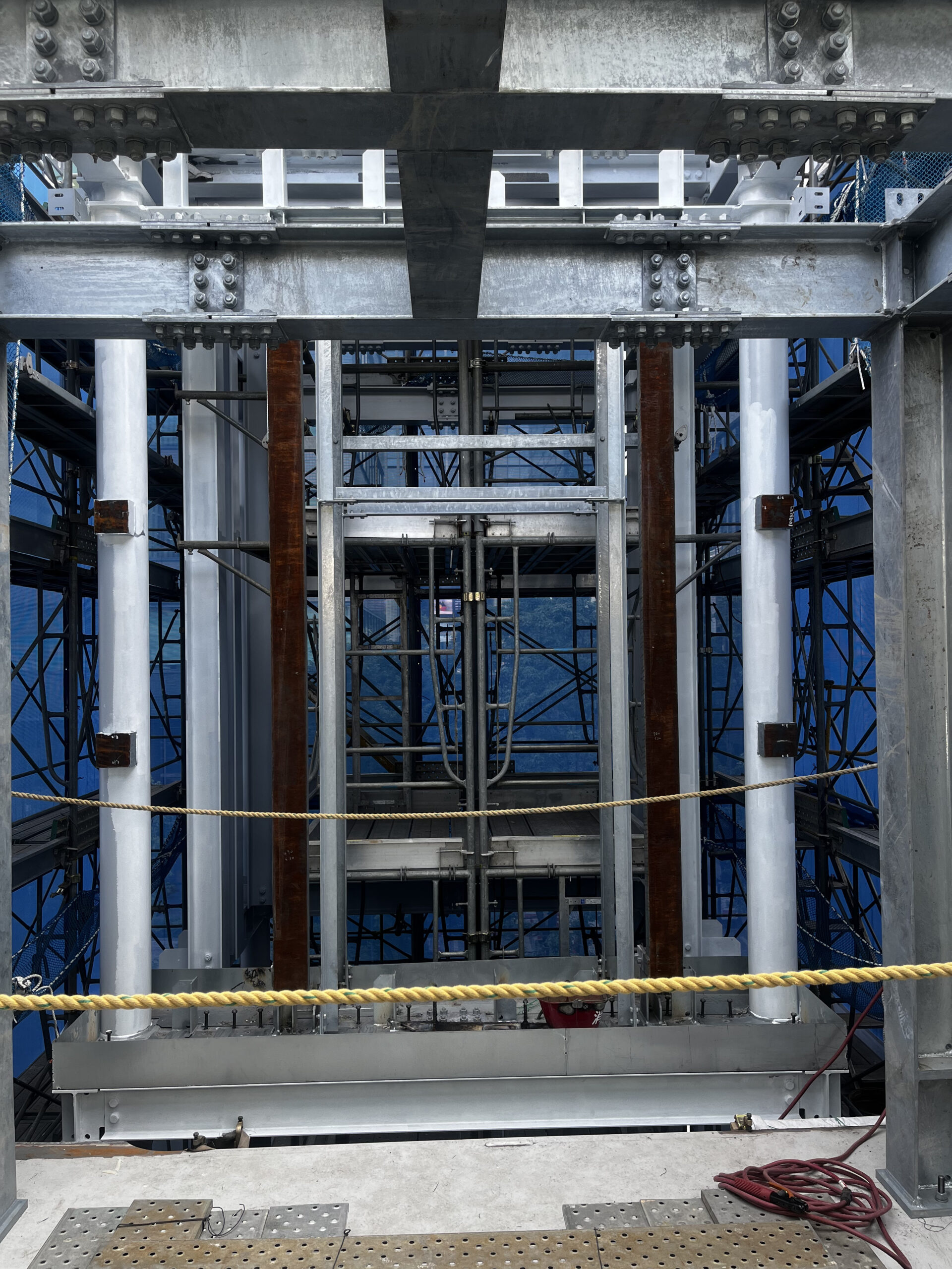 EV棟　外部パネル工事